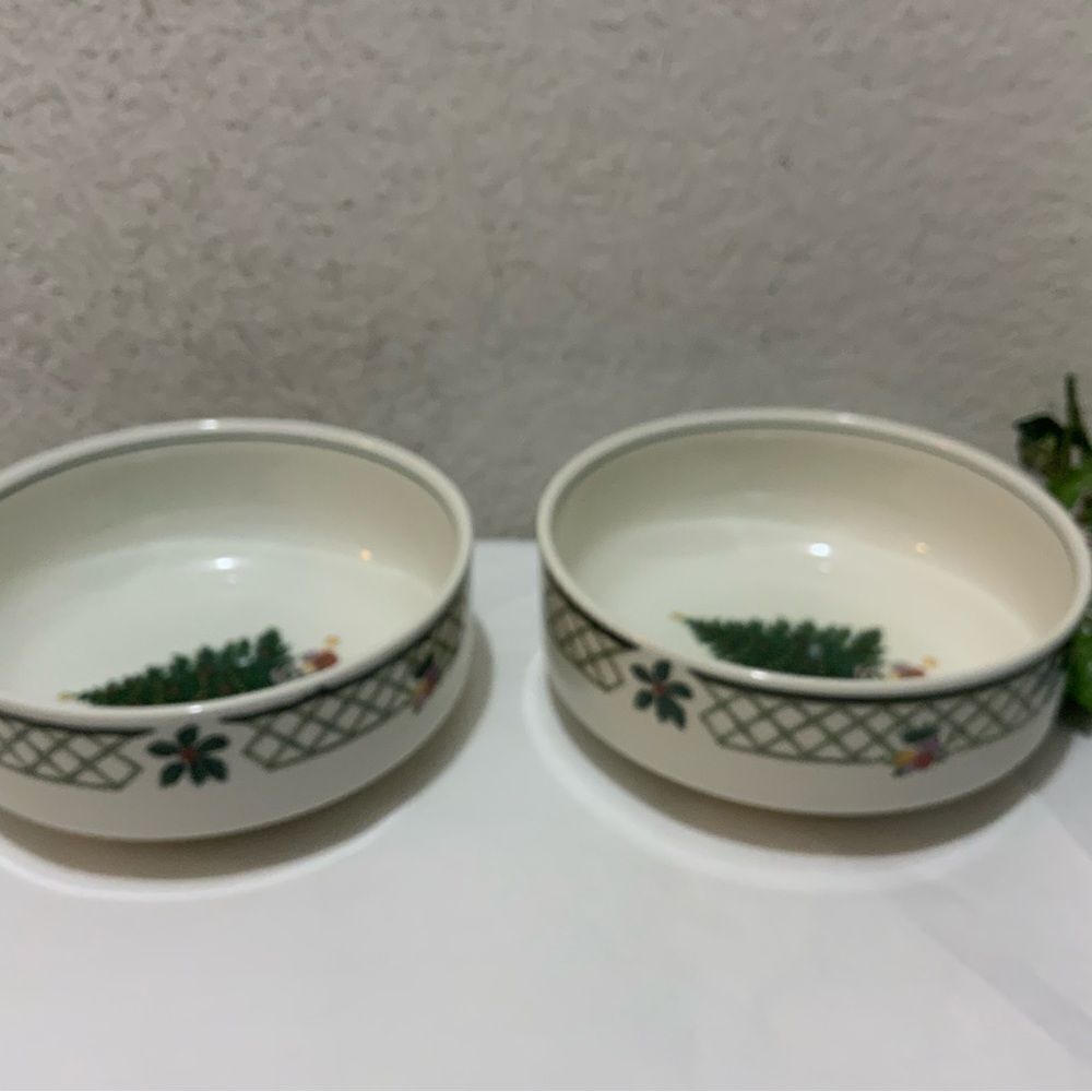 Set of 2 Mikasa  Christmas Story  soup Cereal Bowls 6 3/8”